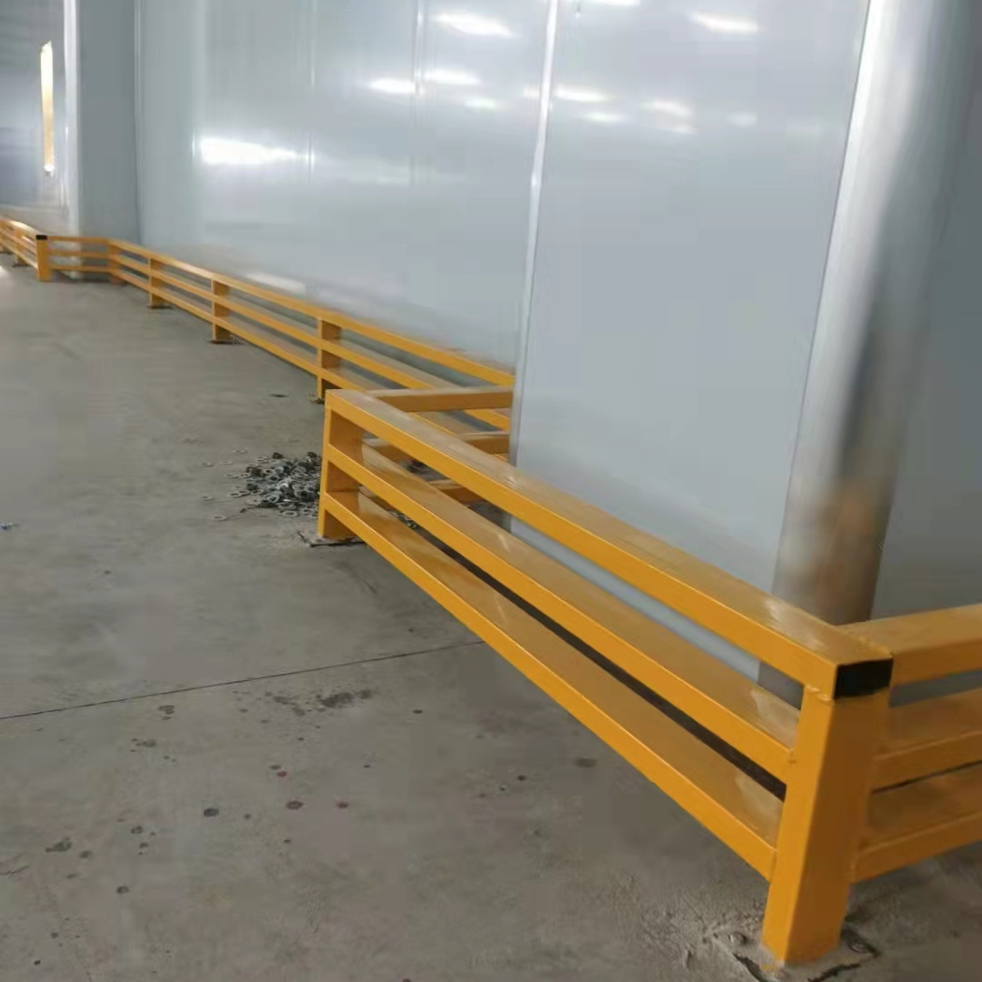 倉庫防撞護欄